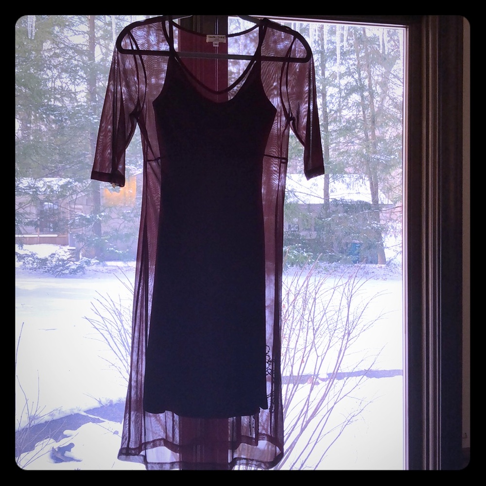 Studio Soleil burgundy dress with beading M